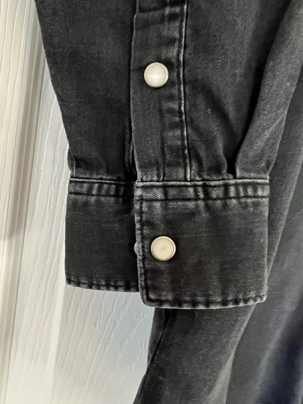 Levi's Black Faded Denim Western Button Down Shirt, Size Small
